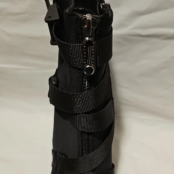 Chic Black Lace-Up Women's Boots - Picture 5 of 10